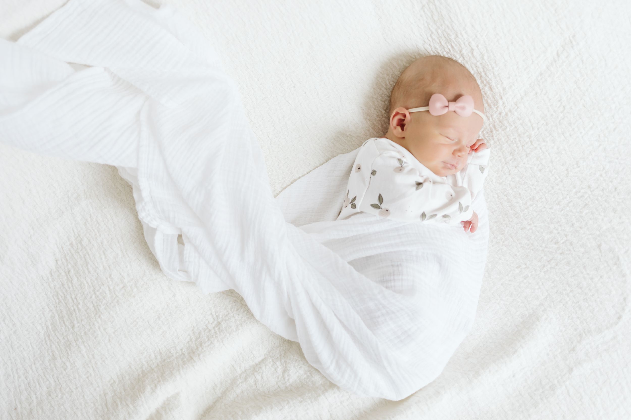 Lake Bluff Newborn Photography session of a baby girl