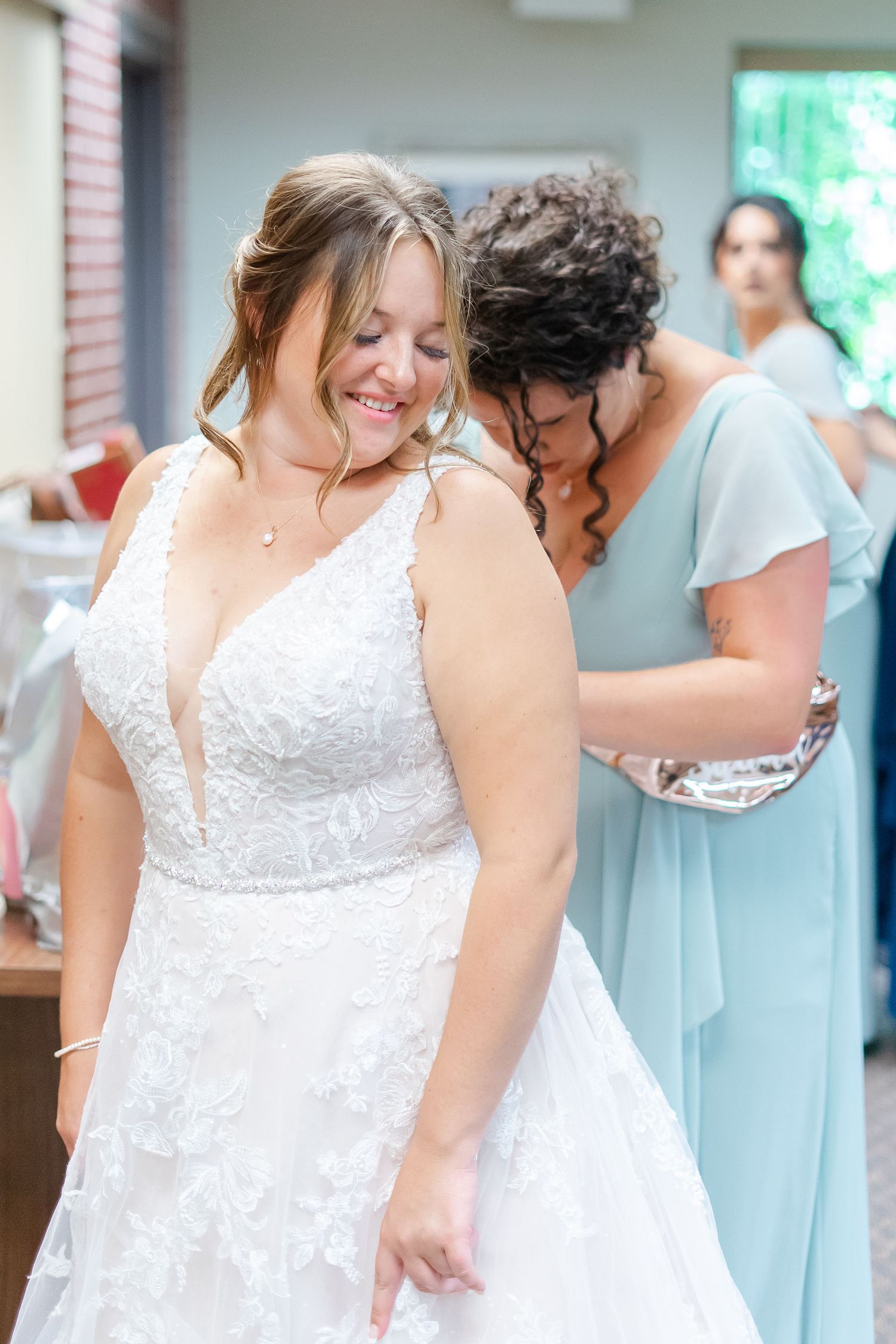 Wedding at Racine Zoo, Racine Wedding Photographer, Zoo Wedding, Wedding at Roma Lodge, Wedding Photos Racine