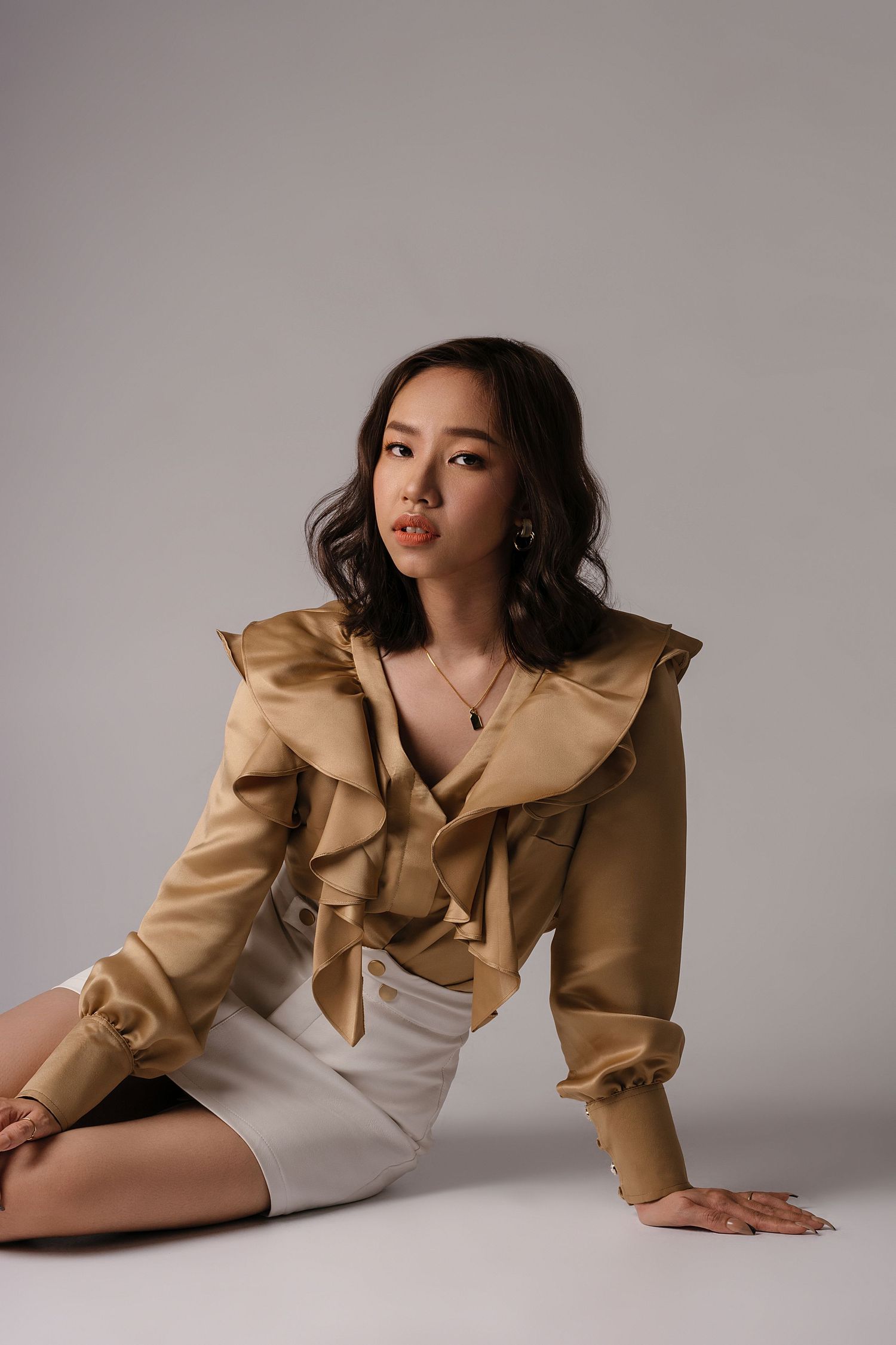 Studio photoshoot by Anastasia Sokyrka Photography