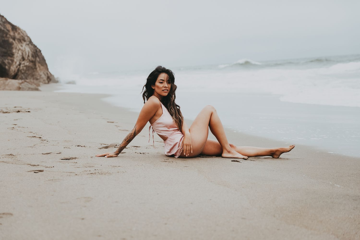 Boudoir photography vintage elegant classy beach aesthetic Snaps by Jessie