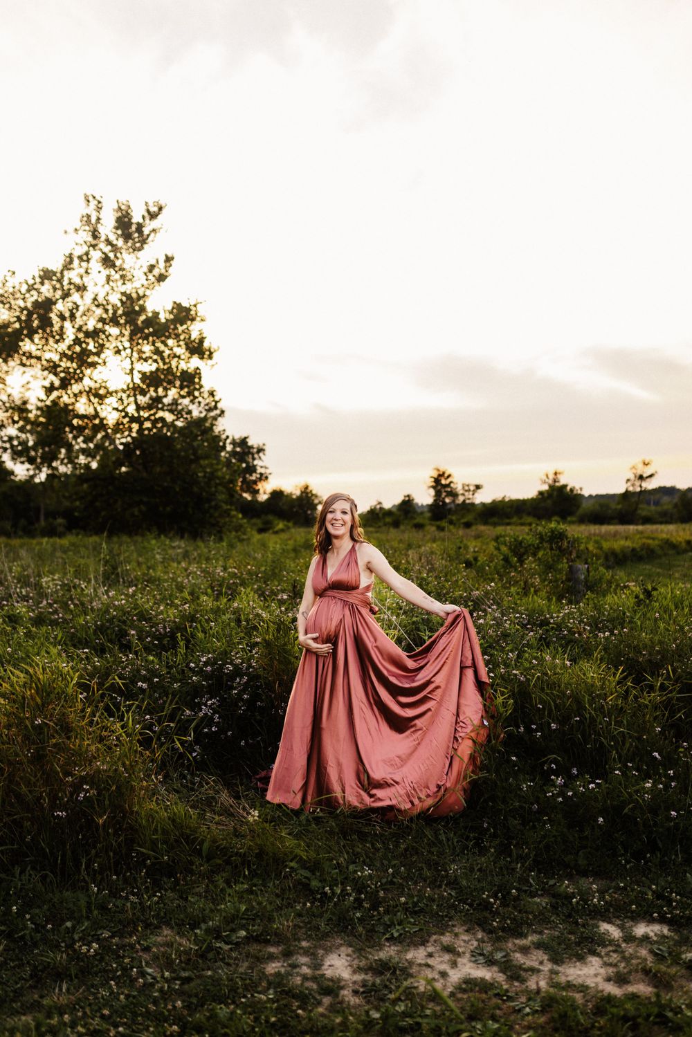 Maternity Photographer in Marion, Indiana