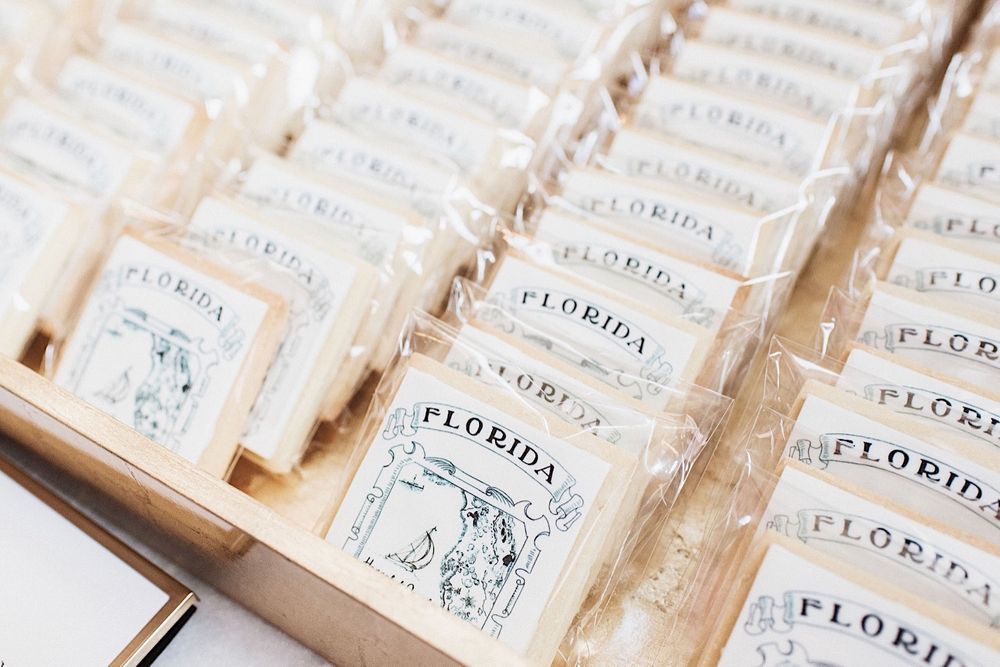 custom wedding cookies decorated with a Florida design