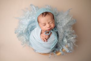 raceview, easternheights, booval, Tivoli, Bundamba, Karalee, Dinmore, Churchill, Yamanto, newborn photographer