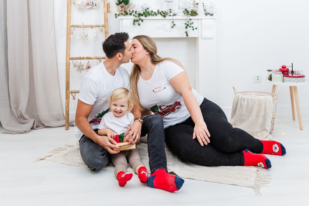 семейна коледна фотосесия софия, коледна фотосесия софия, фотостудио софия, професионален фотограф софия