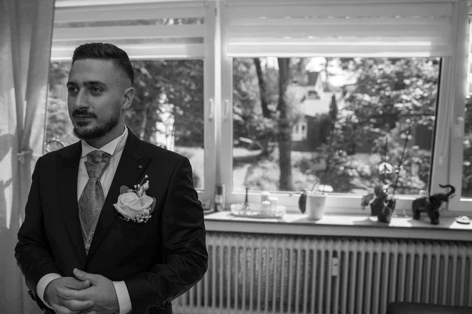 Hochzeitsreportage gettnig ready Barutigäam Professionalle Fotograf für Hochzeit