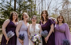 Bride and bridesmaids photos in Shubie Park, Dartmouth, Nova Scotia