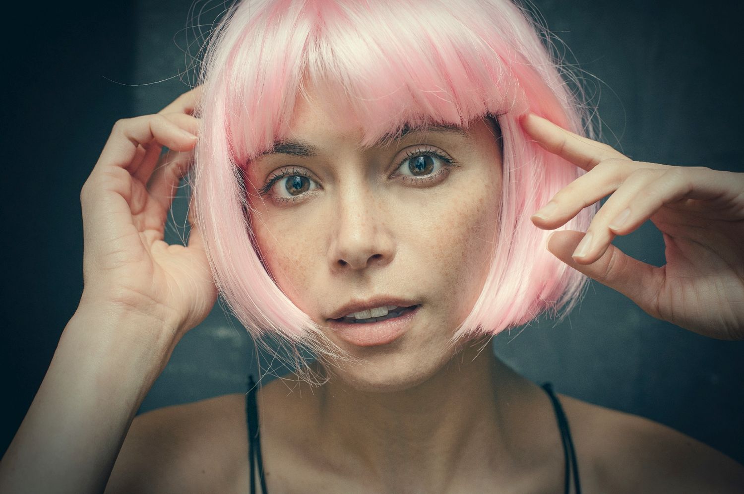 pink wig alien bee lights studio lights