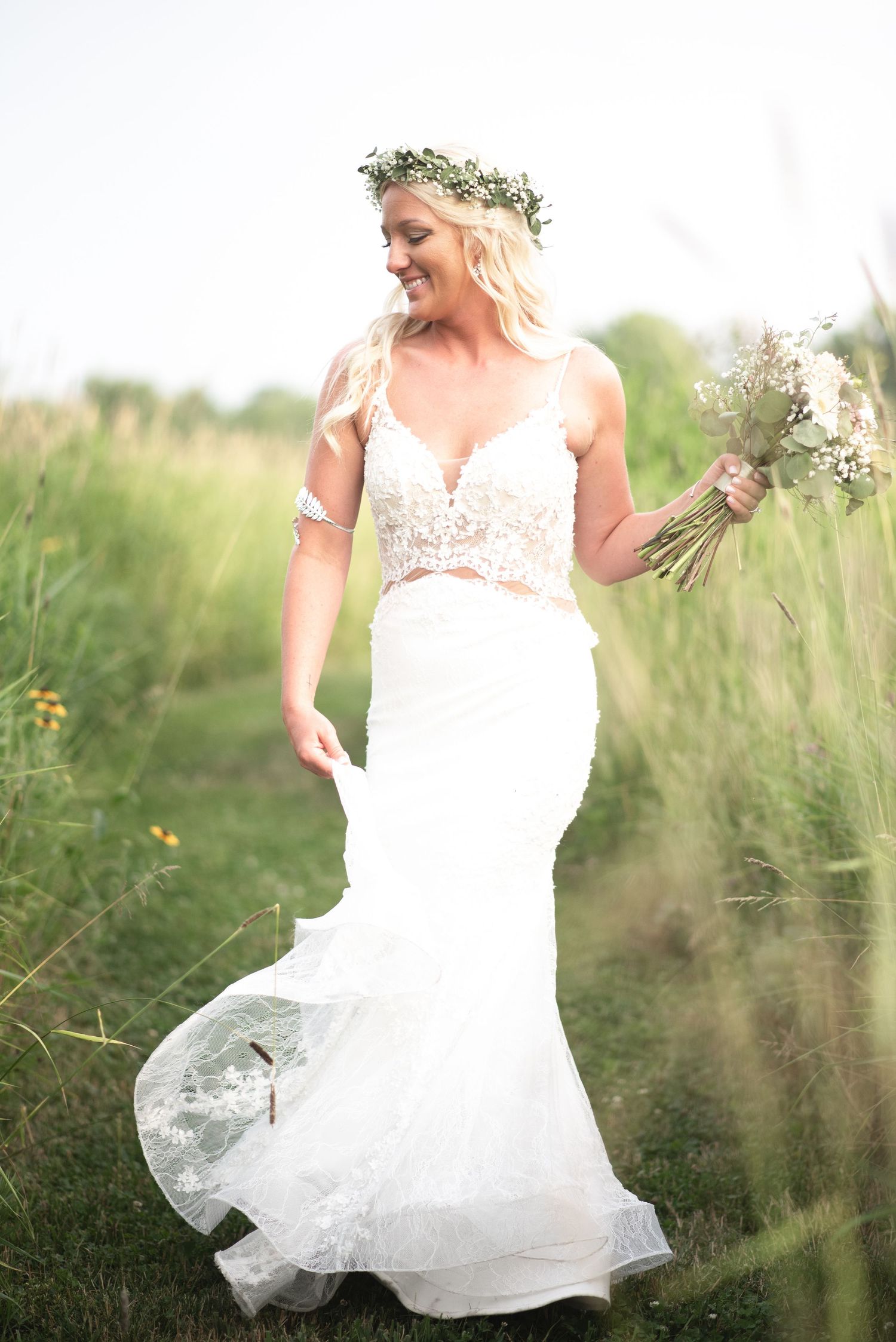 Country Reflections Event Barn, wedding dress, barn wedding, country wedding, wisconsin, photographer