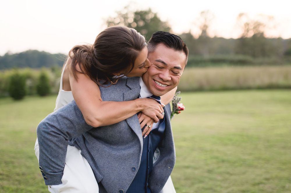 Ceremony, engaged, wedding photographer, Huntsville Alabama, wedding venue, wedding florist, Harvest Hollow, bride