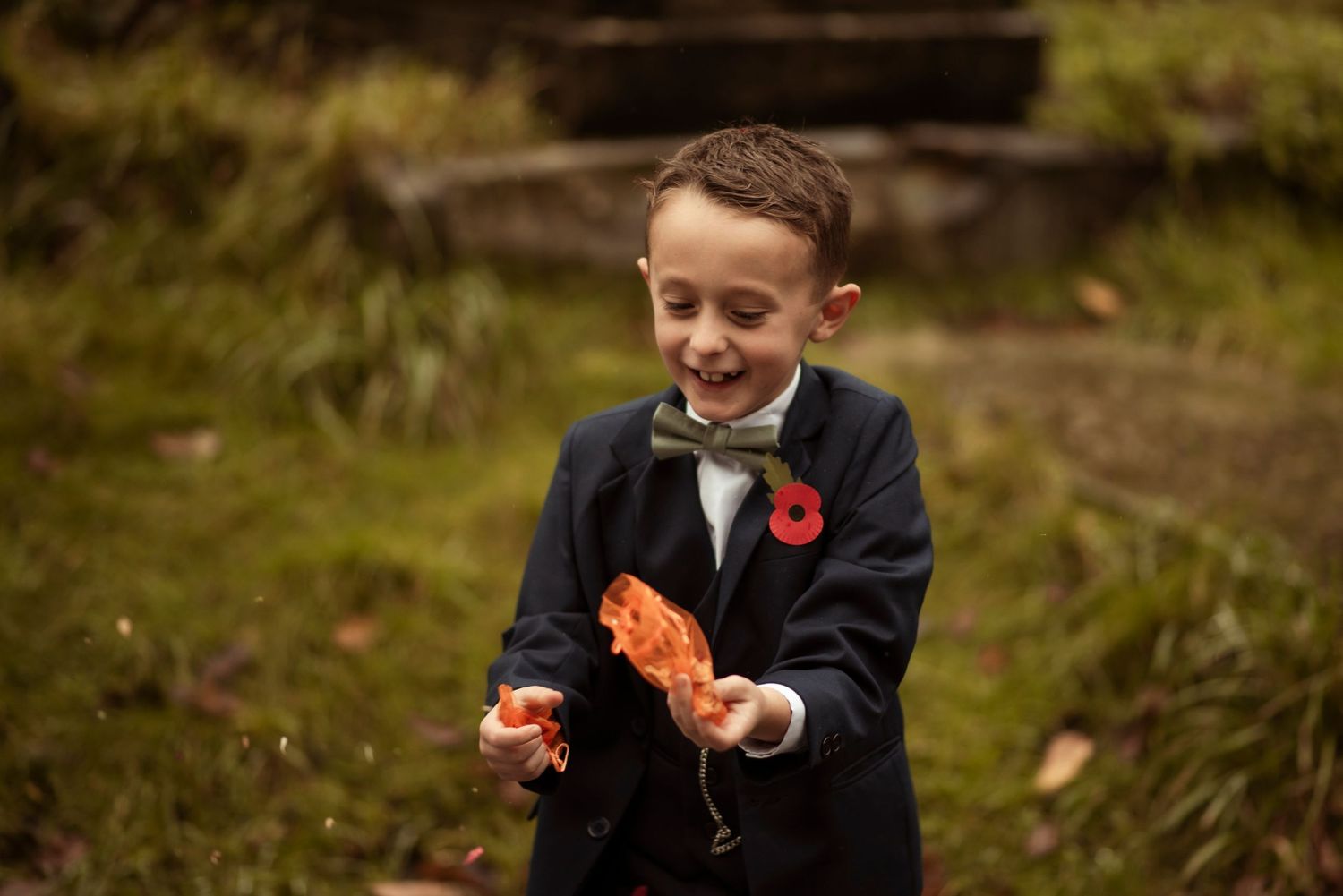 pageboy excited about throwing confetti