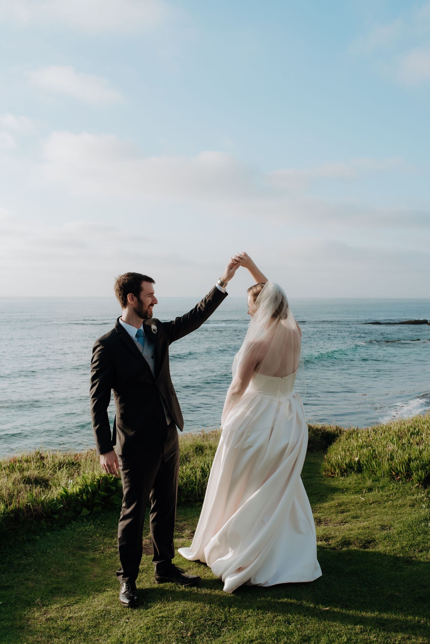 Cliff elopement session