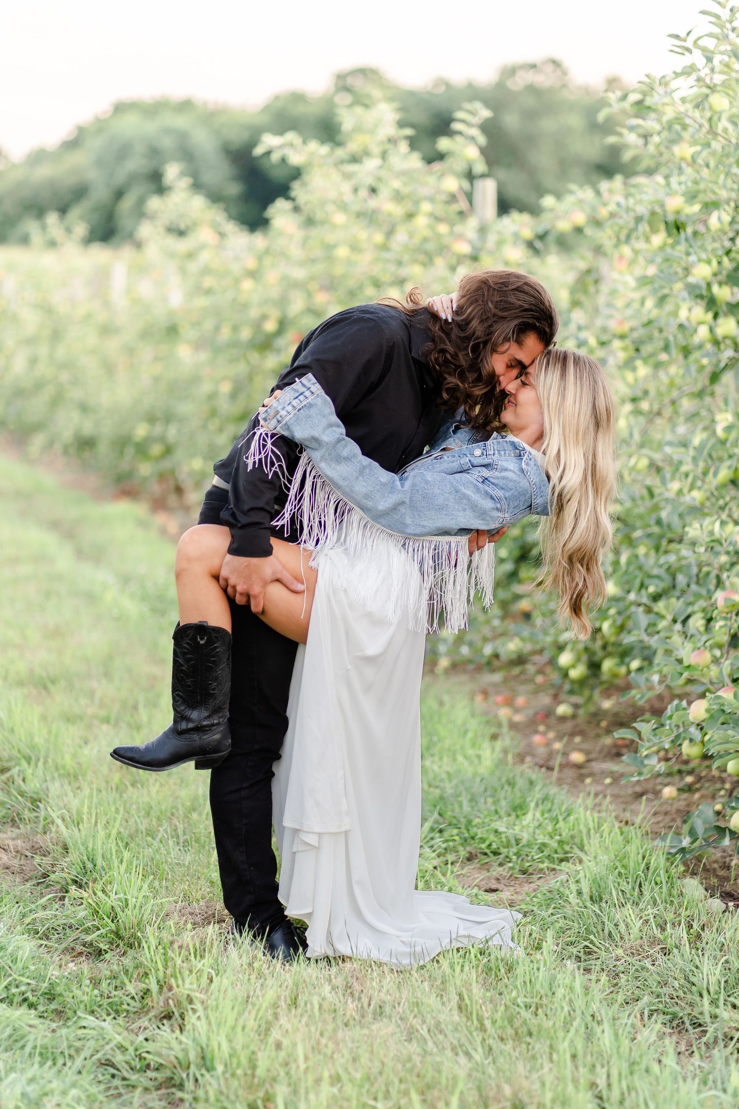 WEDDING PHOTO