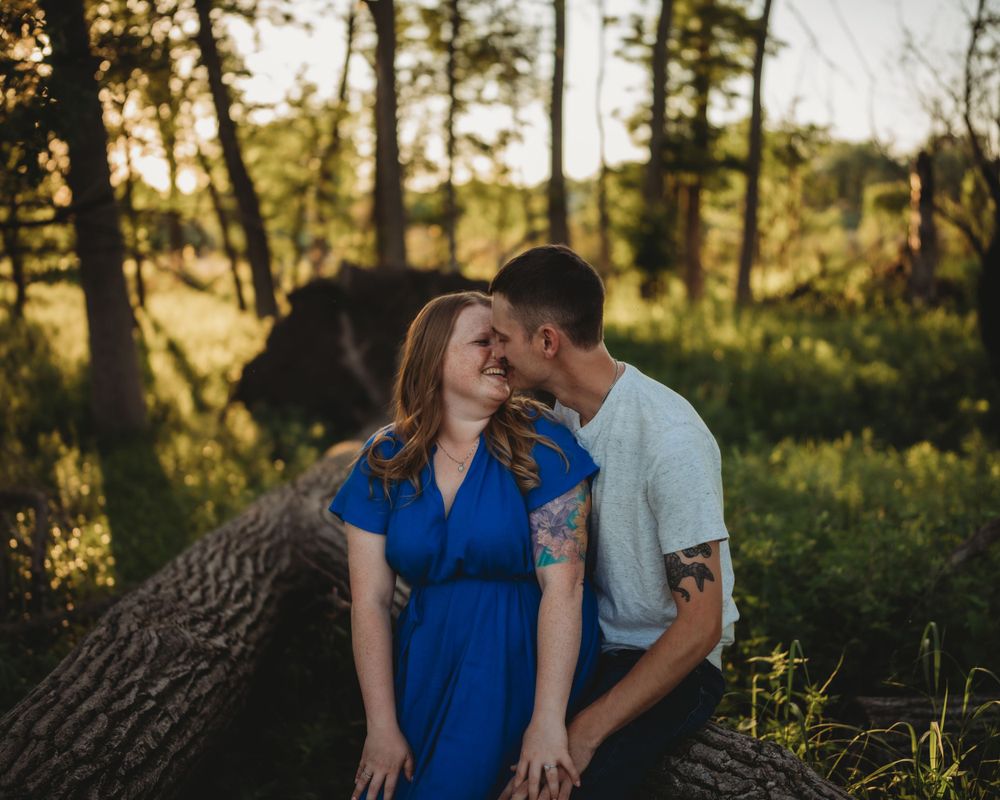 engagement photo, in field, couple photo