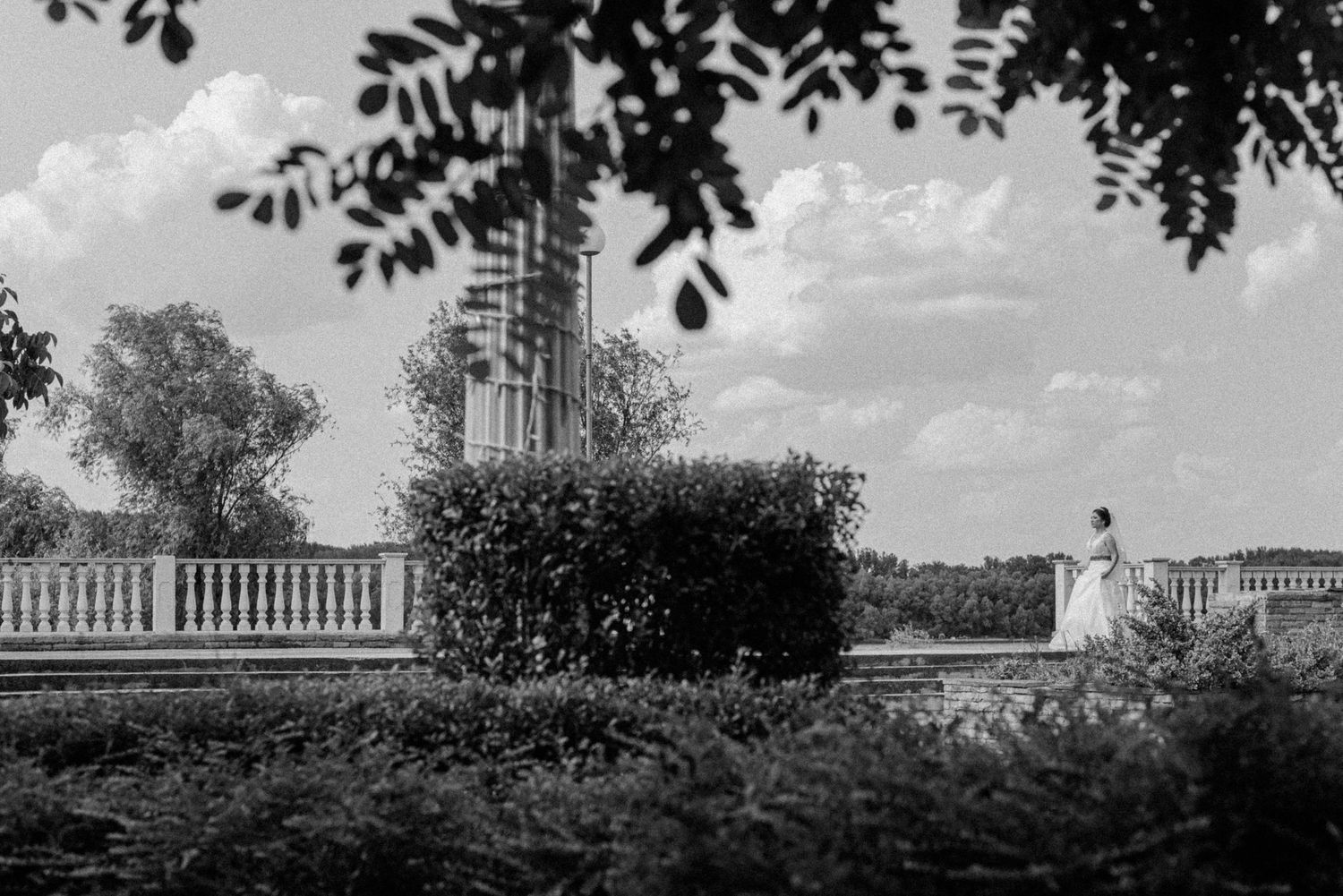 пъуващ сватбен фотофраф, сватбена фотосесия, ритуал, булка, младоженец, влюбени, любов, Русе, традиционна, ритуал снимки