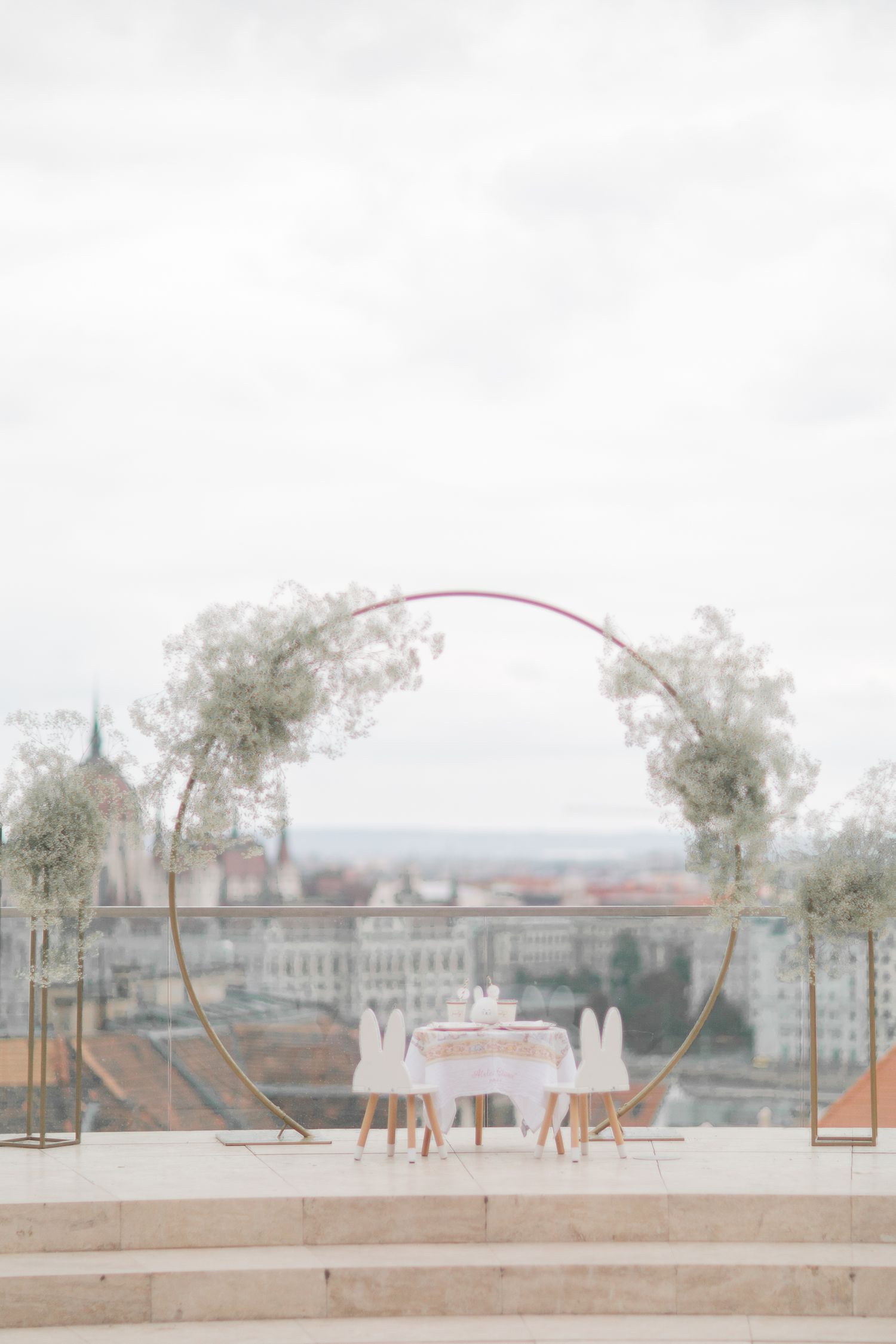 arany-bastya-views-over-budapest-romantic-wedding-venue-with-panorama-of-danube-parliament-and-cityscape.jpg