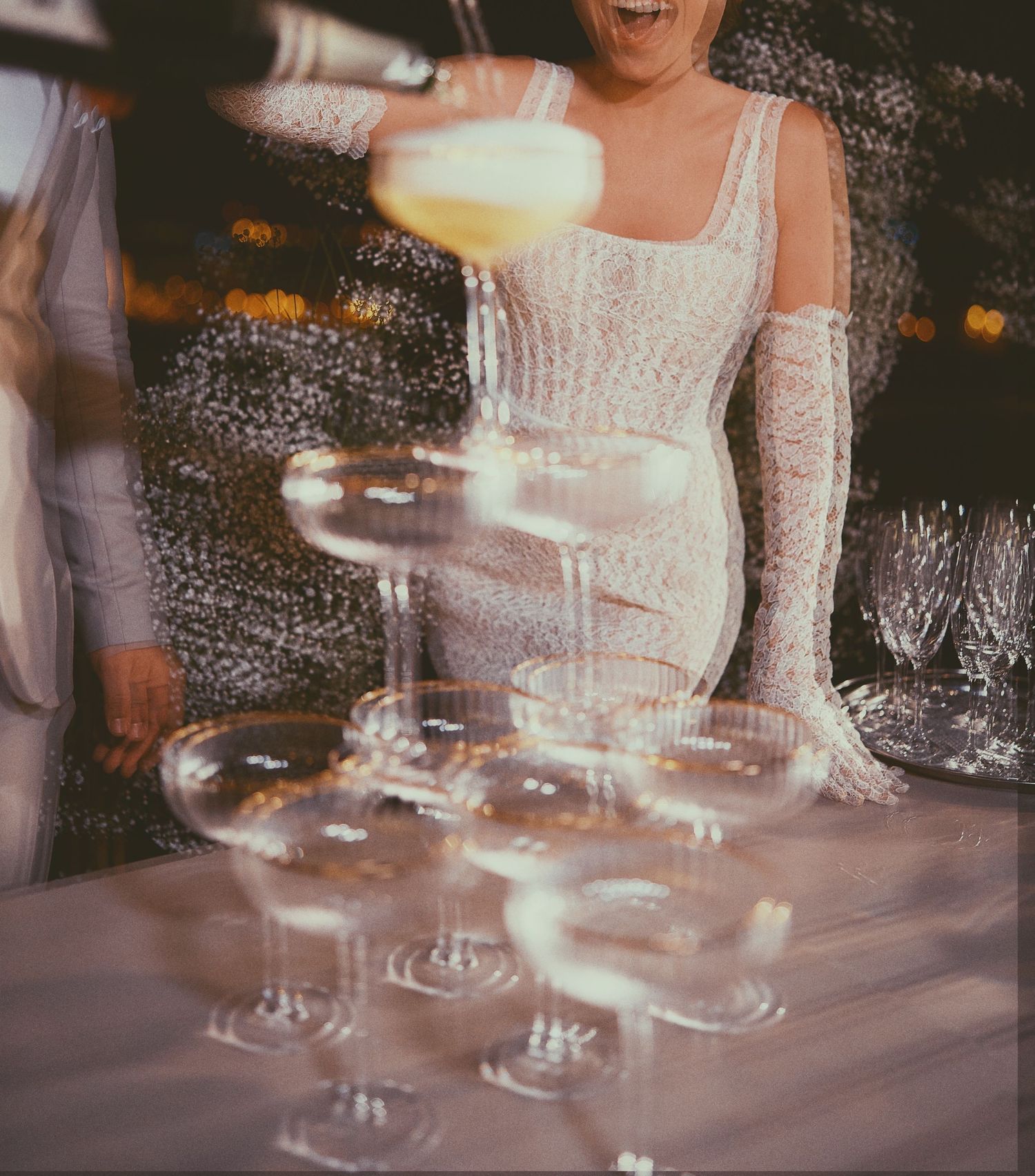 elegant-champagne-tower-pour-at-budapest-wedding-luxury-reception-detail-celebration-moment.jpg