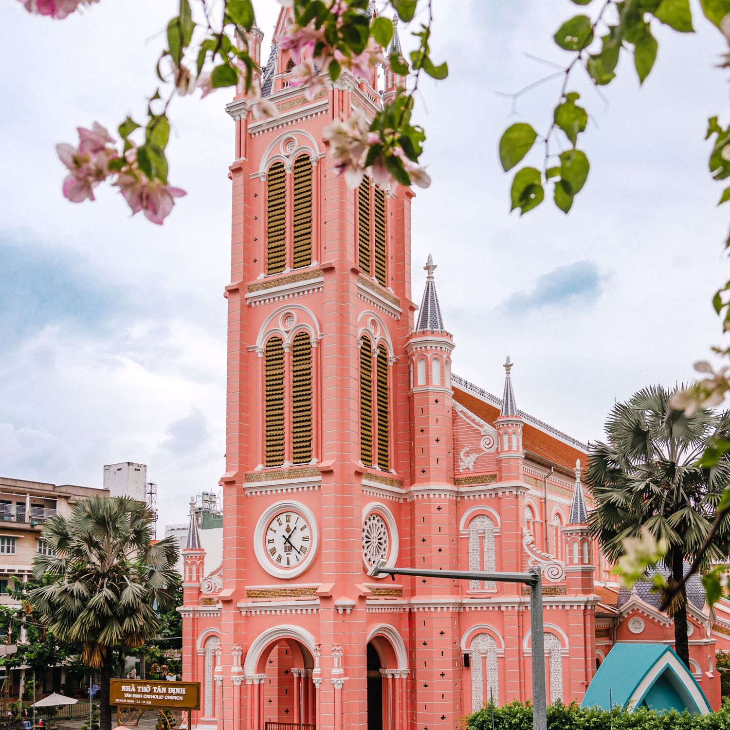Pink Church | Instagrammable spots in Ho Chi Minh City - list of photo spots by Anastasia Sokyrka Photographer