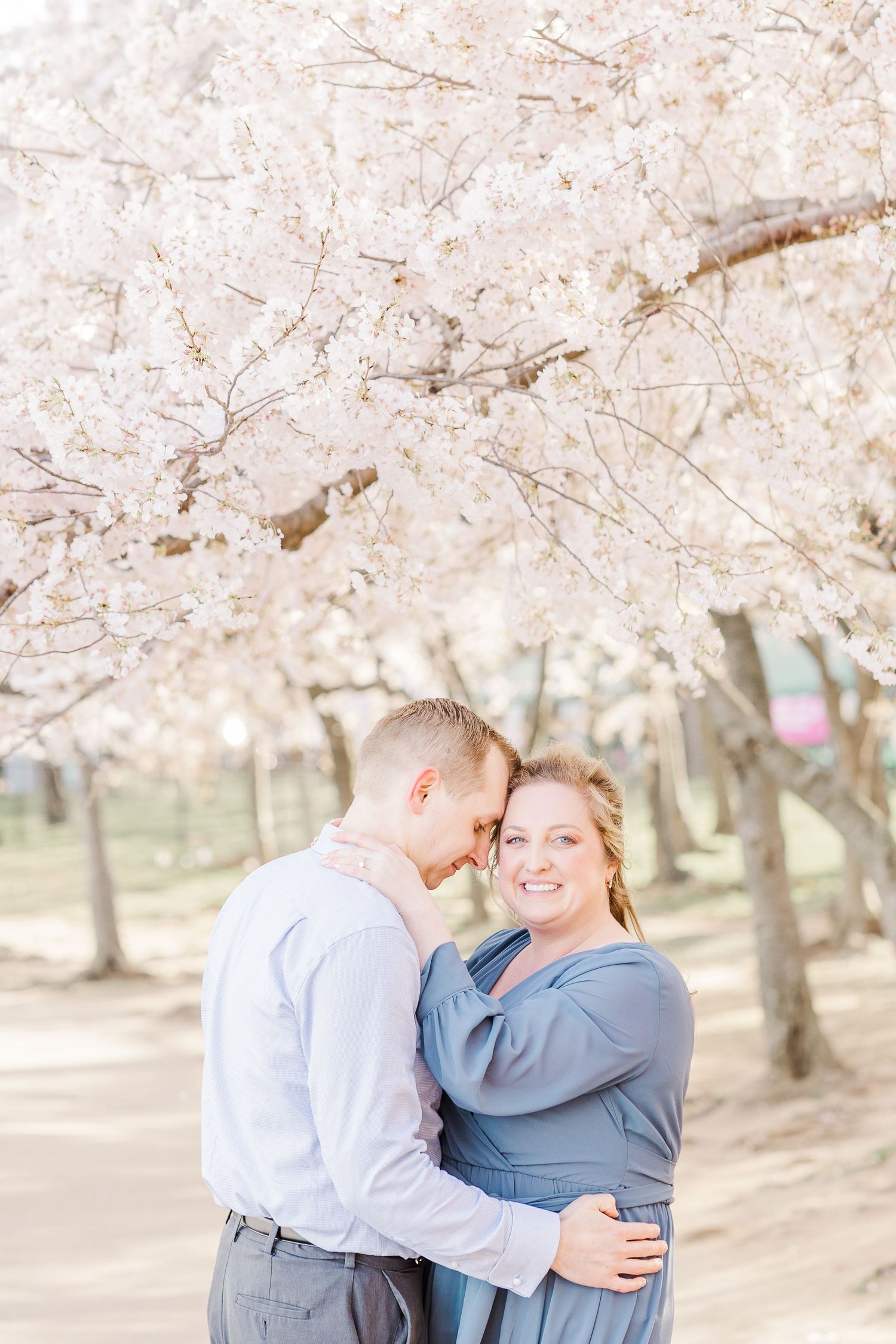 WASHINGTON DC CHERRY BLOSSOM ENGAGEMENT PICTURES
