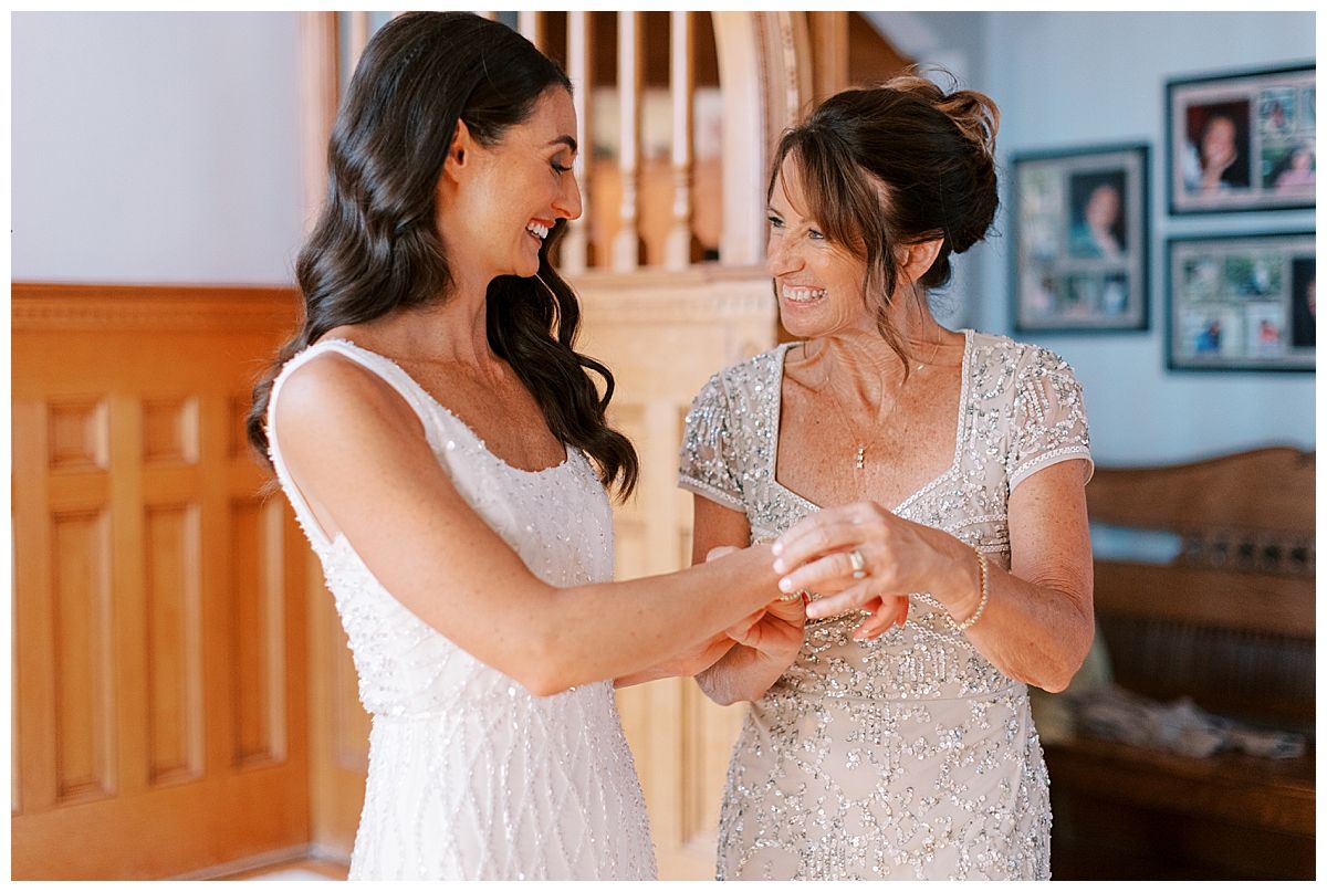 Mercantile Hall Wedding / Best Wisconsin Wedding Photographer