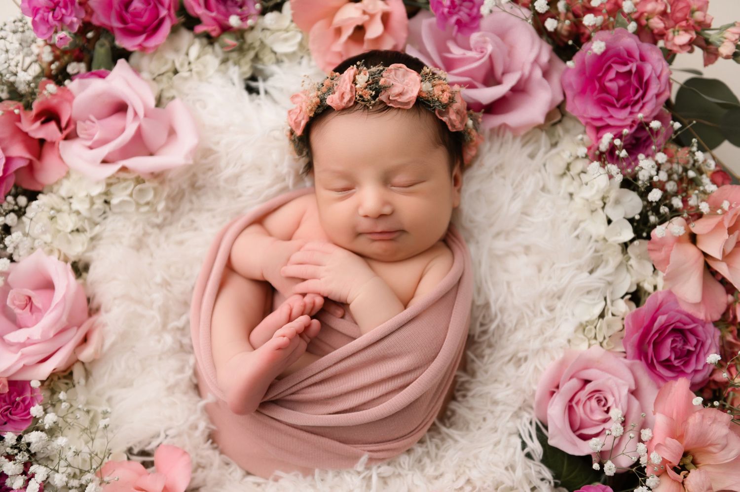 Newborn and Flower wreath 
Salinas newborn photographer