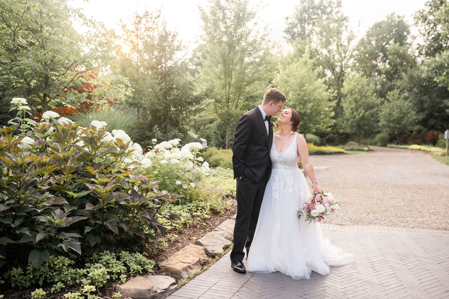 Cushing Field House Holly Michigan Wedding Photographer Katie Gibbons Photography