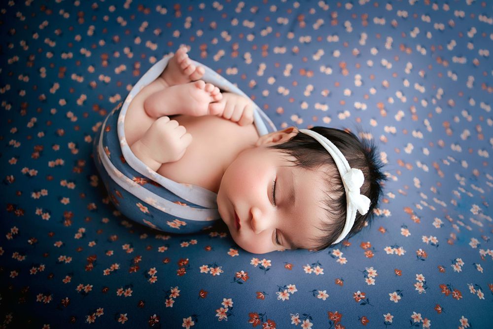 St Louis Illinois Newborn Photographer