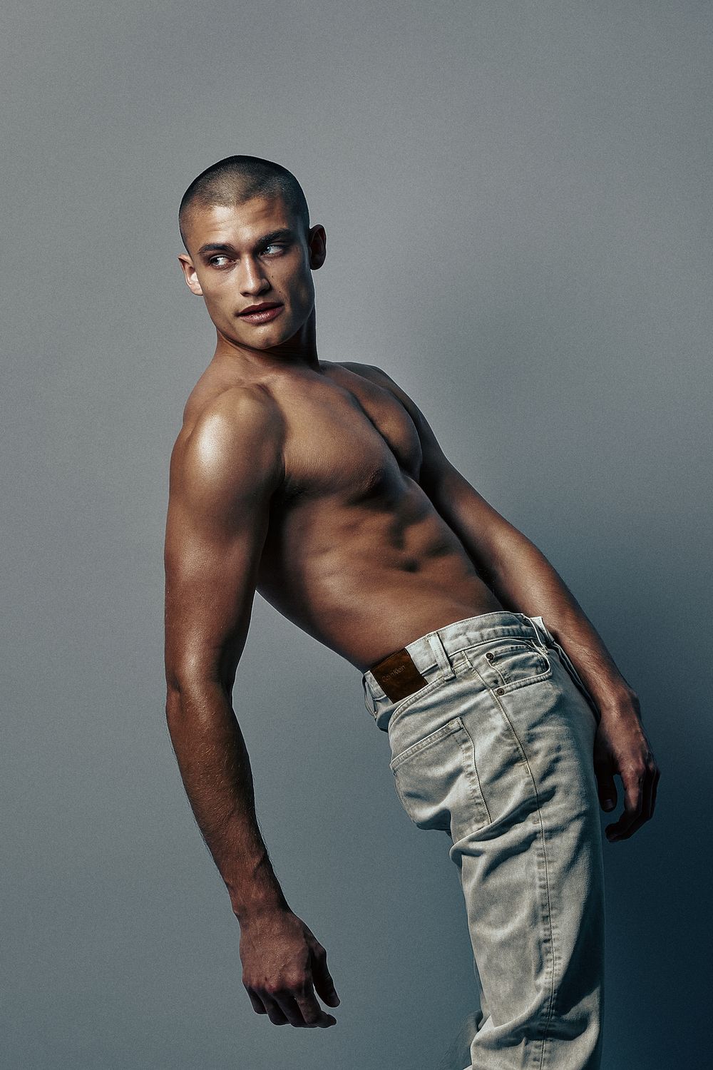 Dubai Fashion Photographer Jeans Photoshoot by Dominik Zky Photography