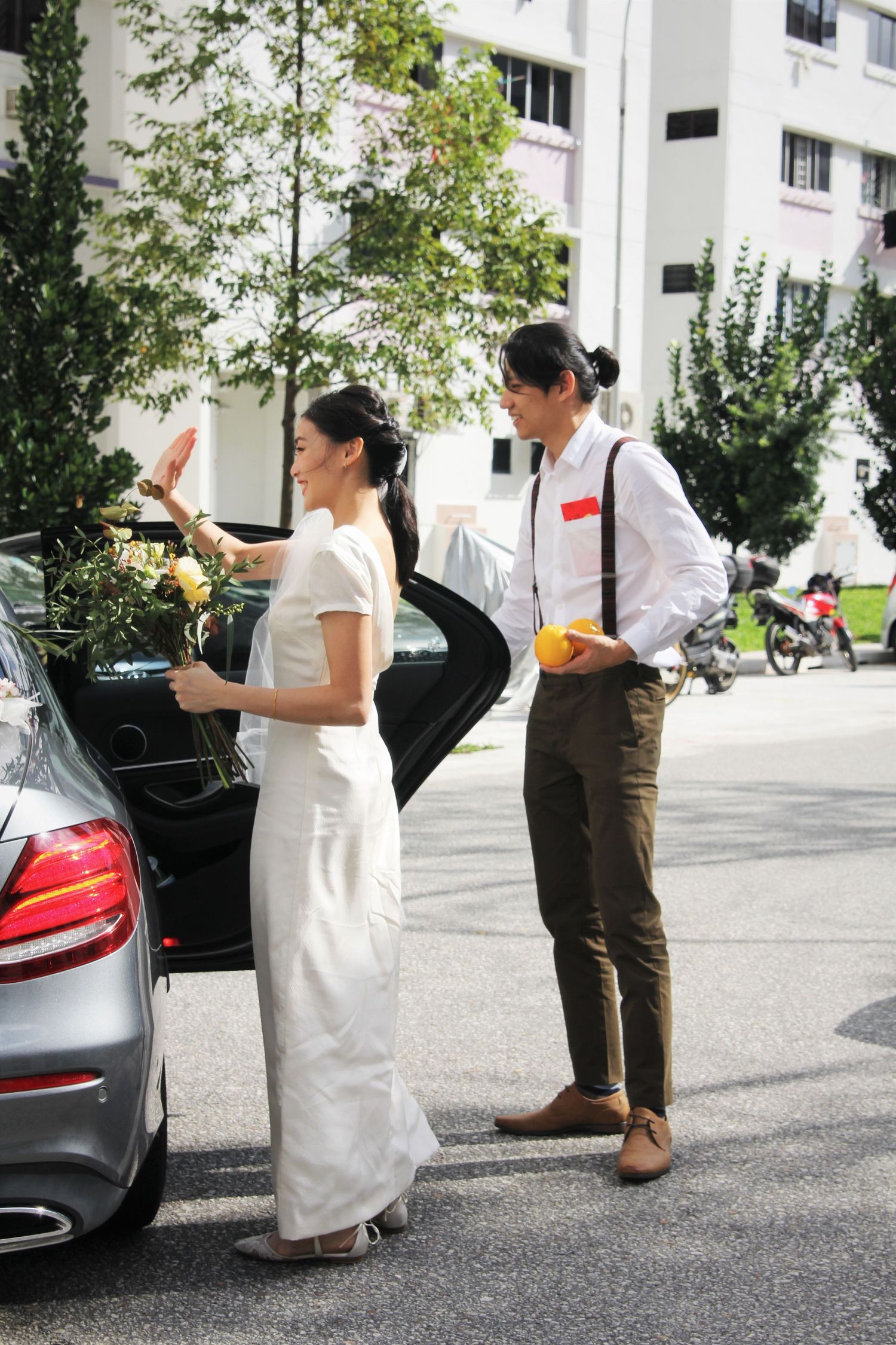 Outdoor wedding shoot of the couple captured by a wedding photographer in Singapore