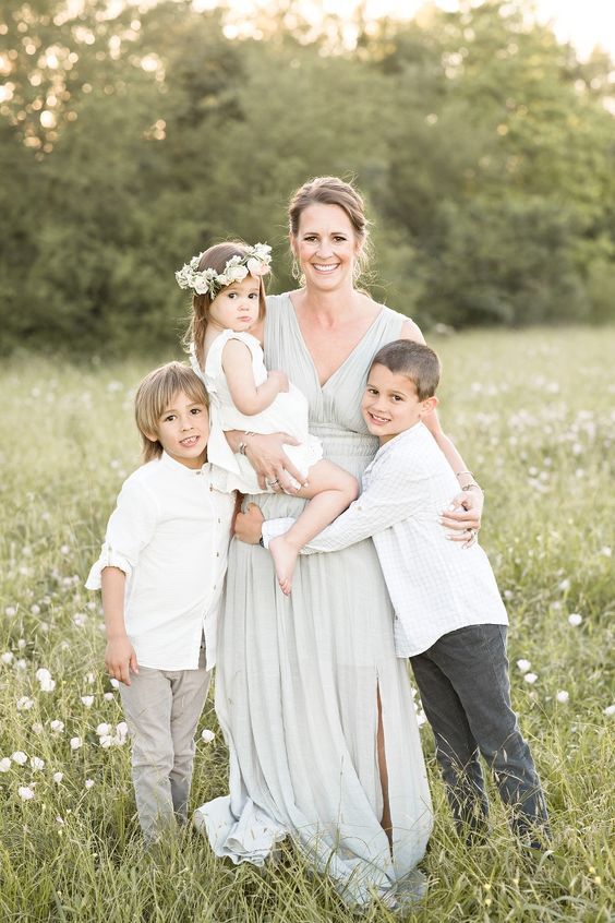 outdoor family baby photos in field  simple timeless