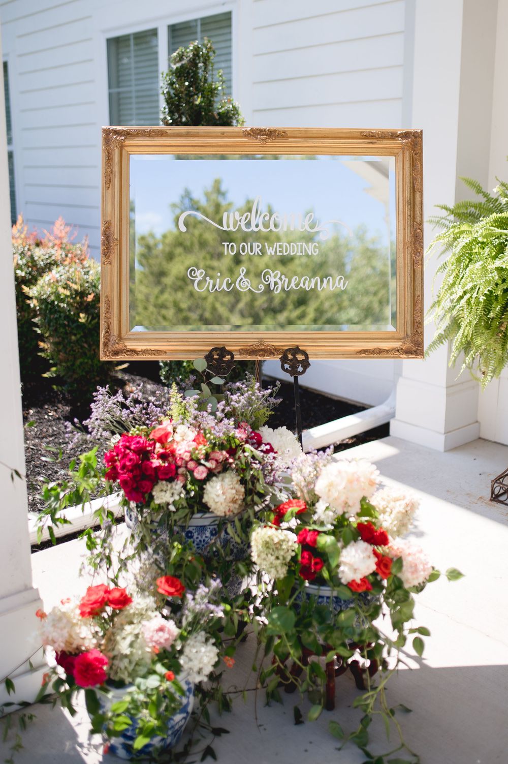 Ceremony, engaged, wedding photographer, Huntsville Alabama, wedding venue, wedding florist, Harvest Hollow, bride