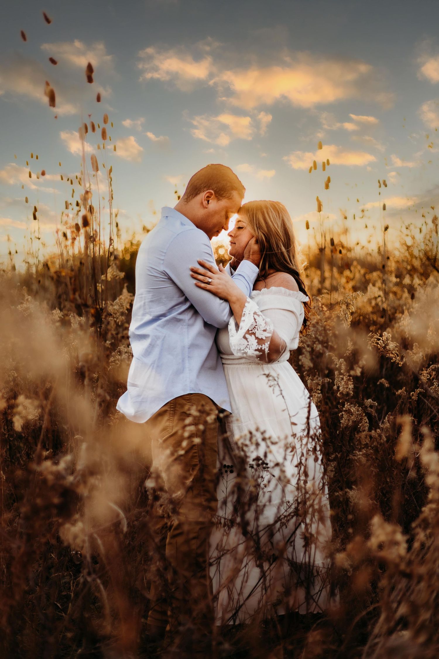 golden hour engagement session in cincinnati ohio