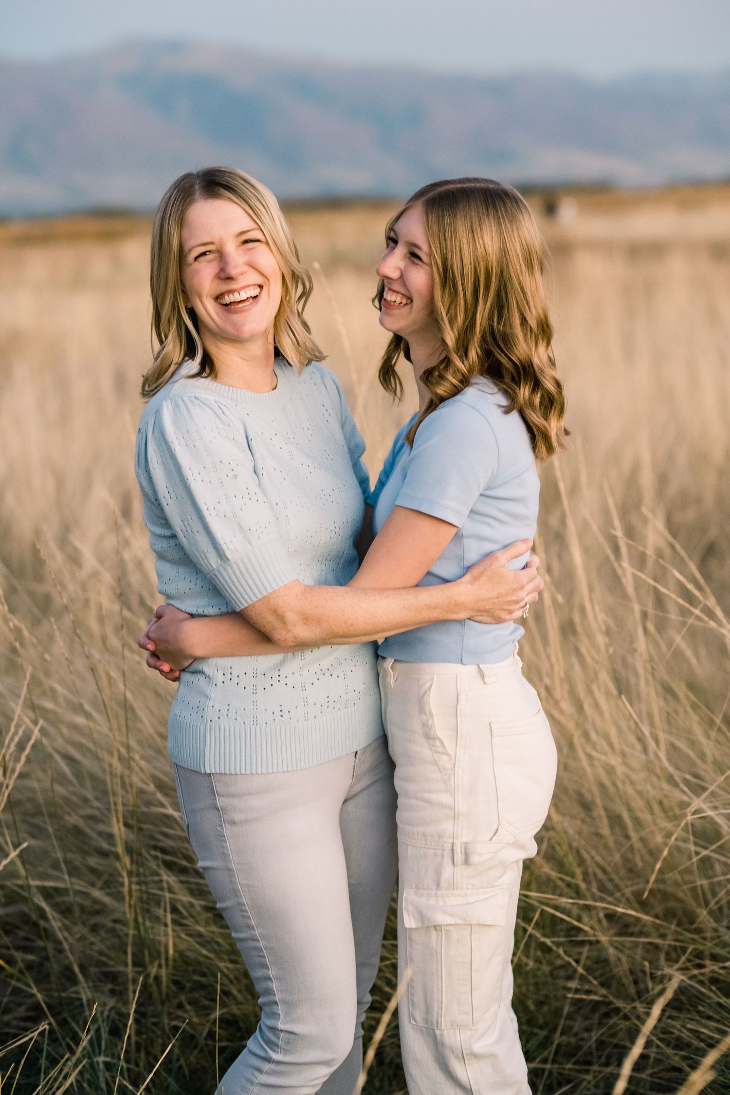mom and daughter at Great Salt Lake shoreline preserves in Layton Utah Davis County family session fall time.