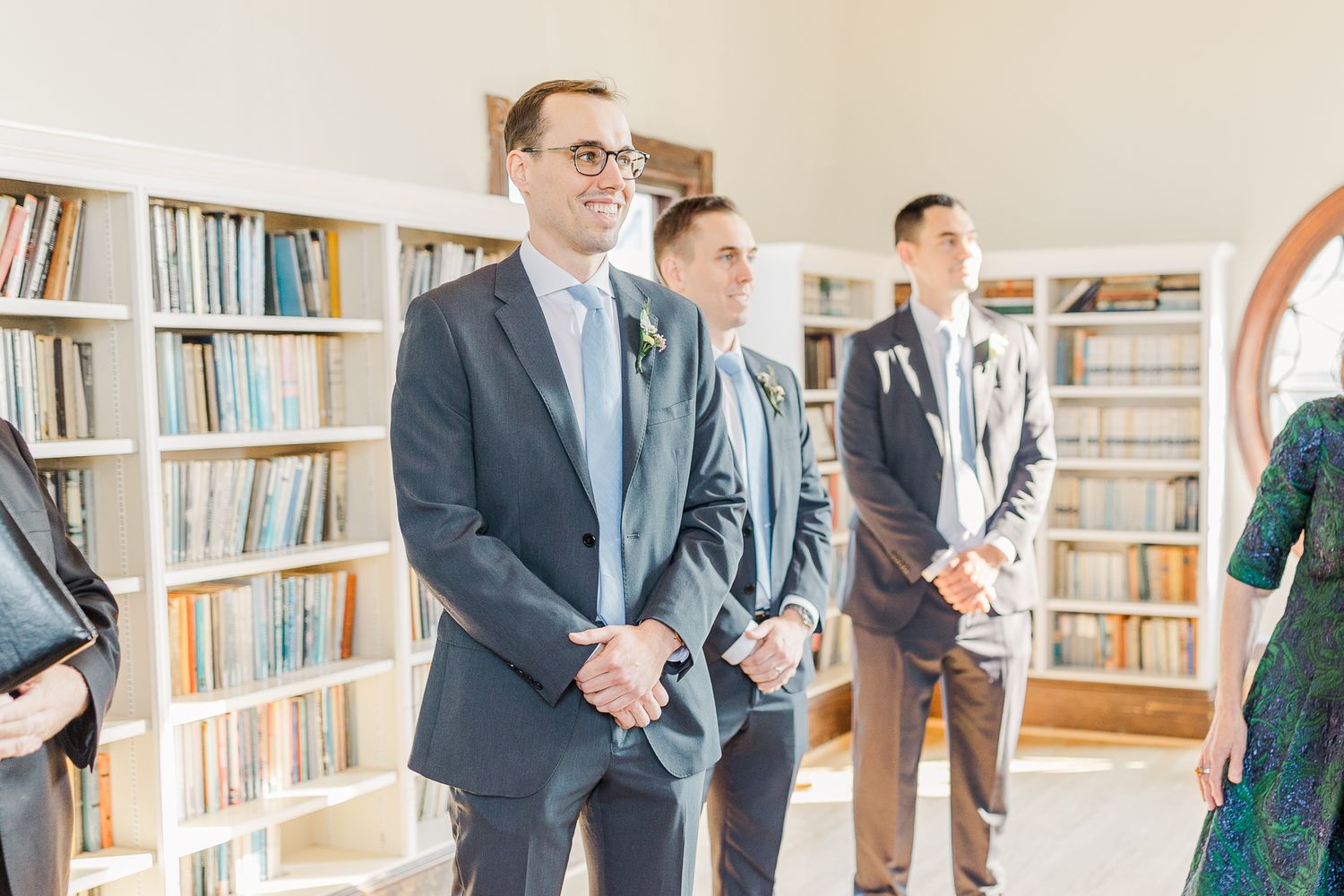FAIRFAX VIRGINIA WEDDING PICTURES