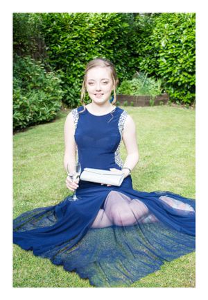 Stunning & Elegant Photos For Prom.