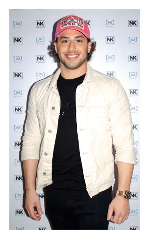 Celebrity Appearance, Kem From Love Island.