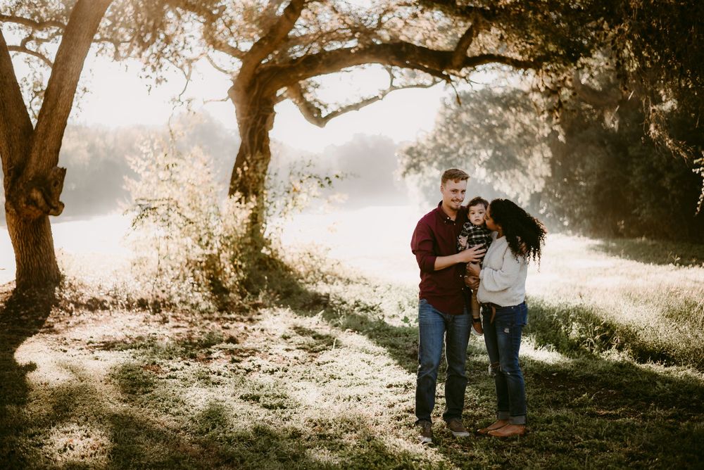 Katy Montoya Photography - Kenedy, Texas Photographer - San Antonio, Texas Family Photographer