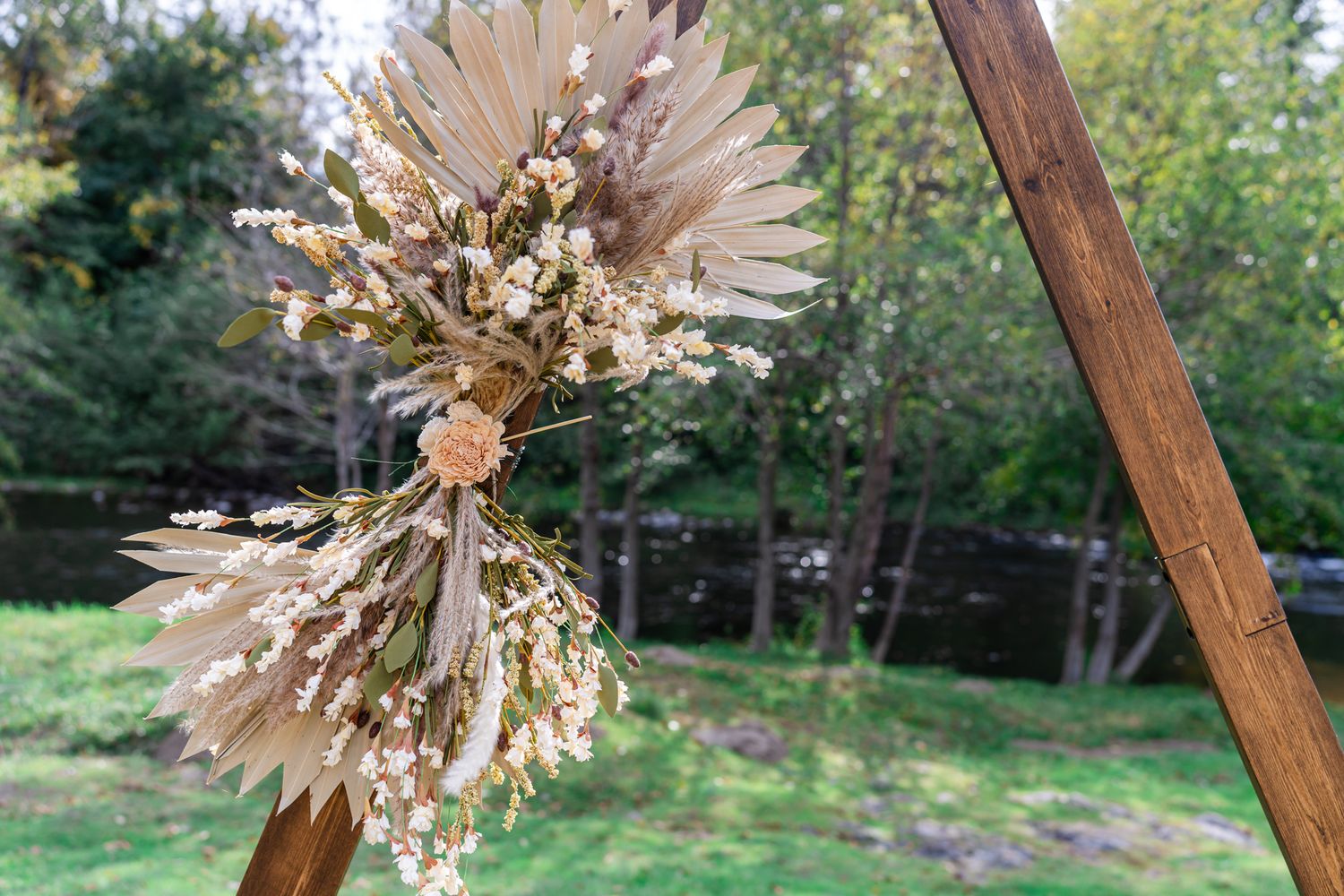 ceremony arch