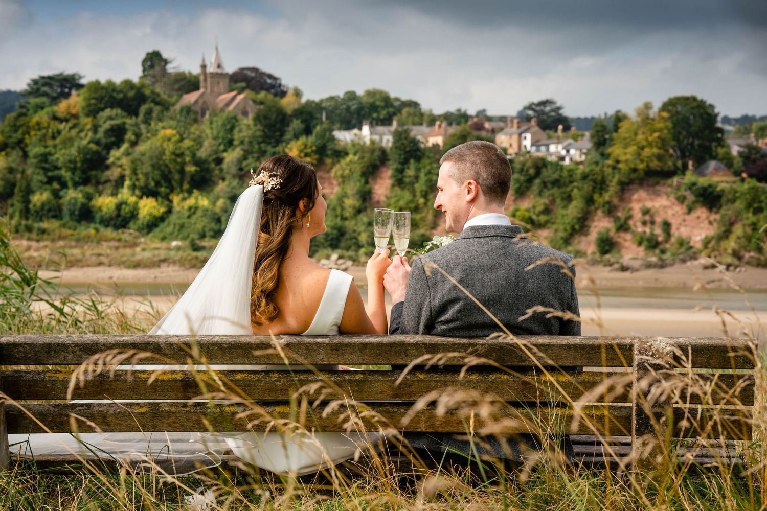 Zara Davis Wedding photographer Gloucestershire Cotswolds Cheltenham Bath Frampton Wool Barn church stroud somerset
