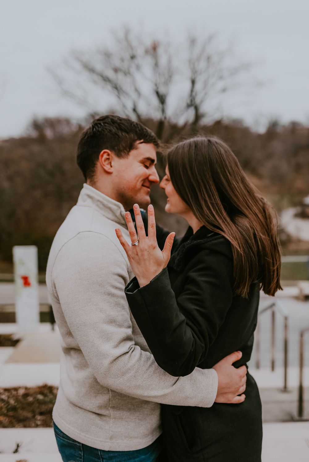 Photo Ideas for Engagement Locations in Cincinnati Ohio