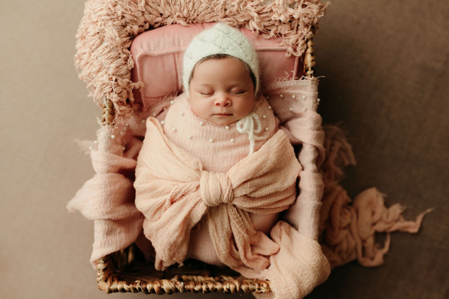 newborn photographer victoria bc, maternity photographer victoria bc, family photographer victoria bc,