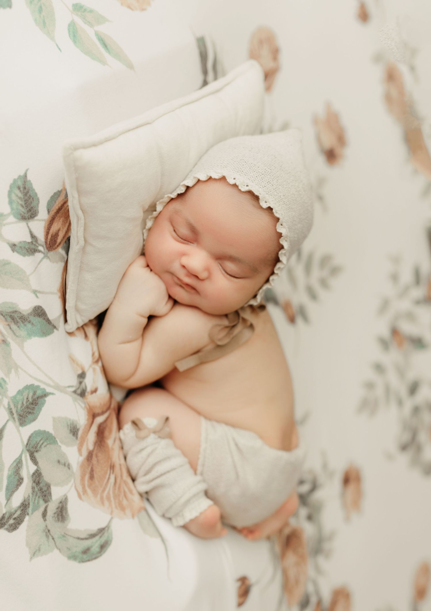 newborn photographer in Victoria BC.