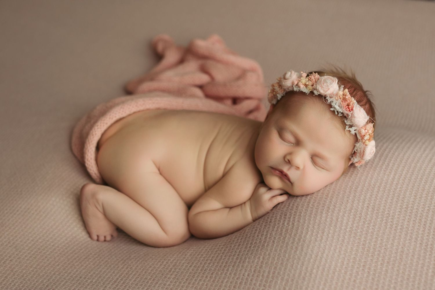 newborn photographer in Victoria BC.