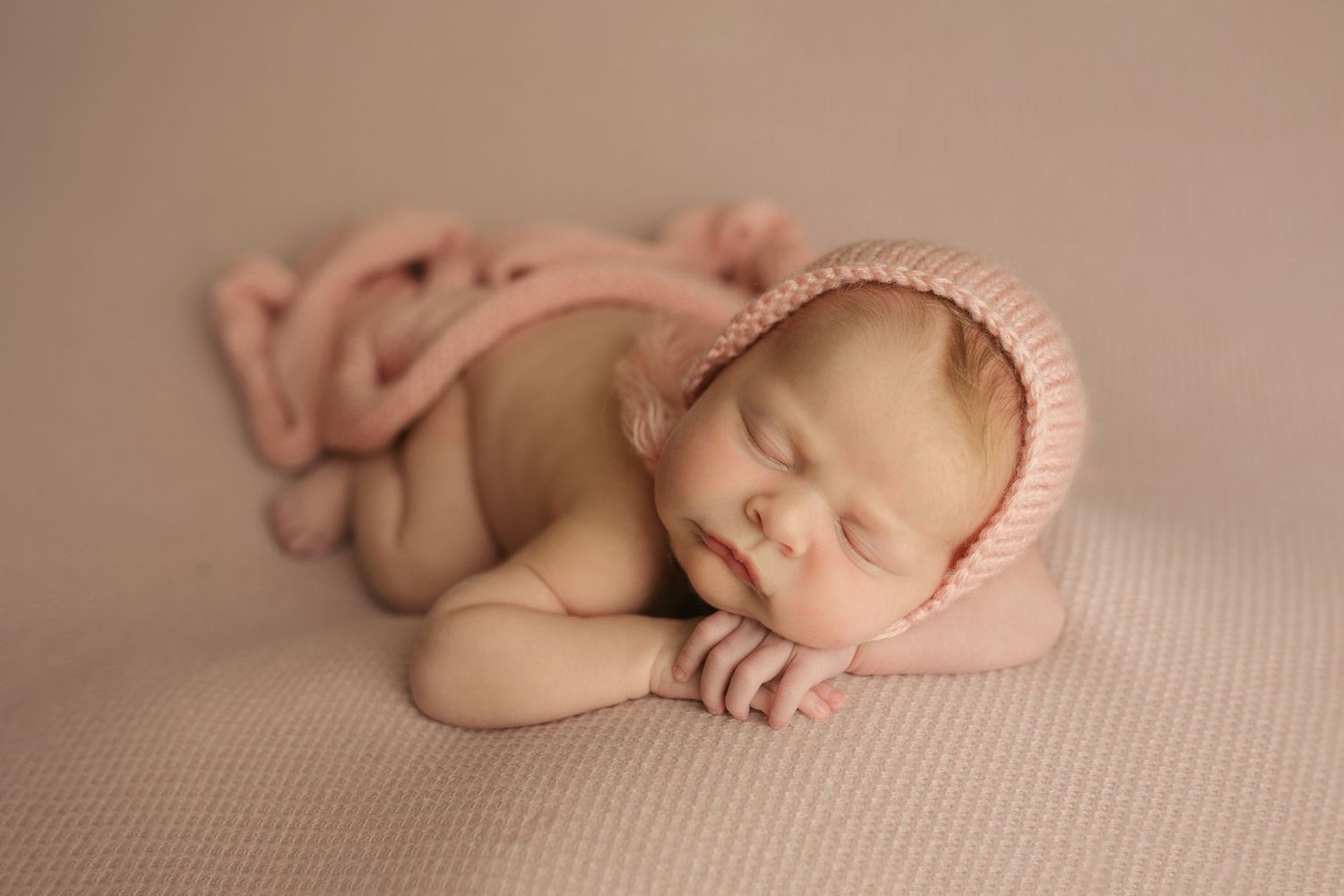 newborn photographer in Victoria BC.