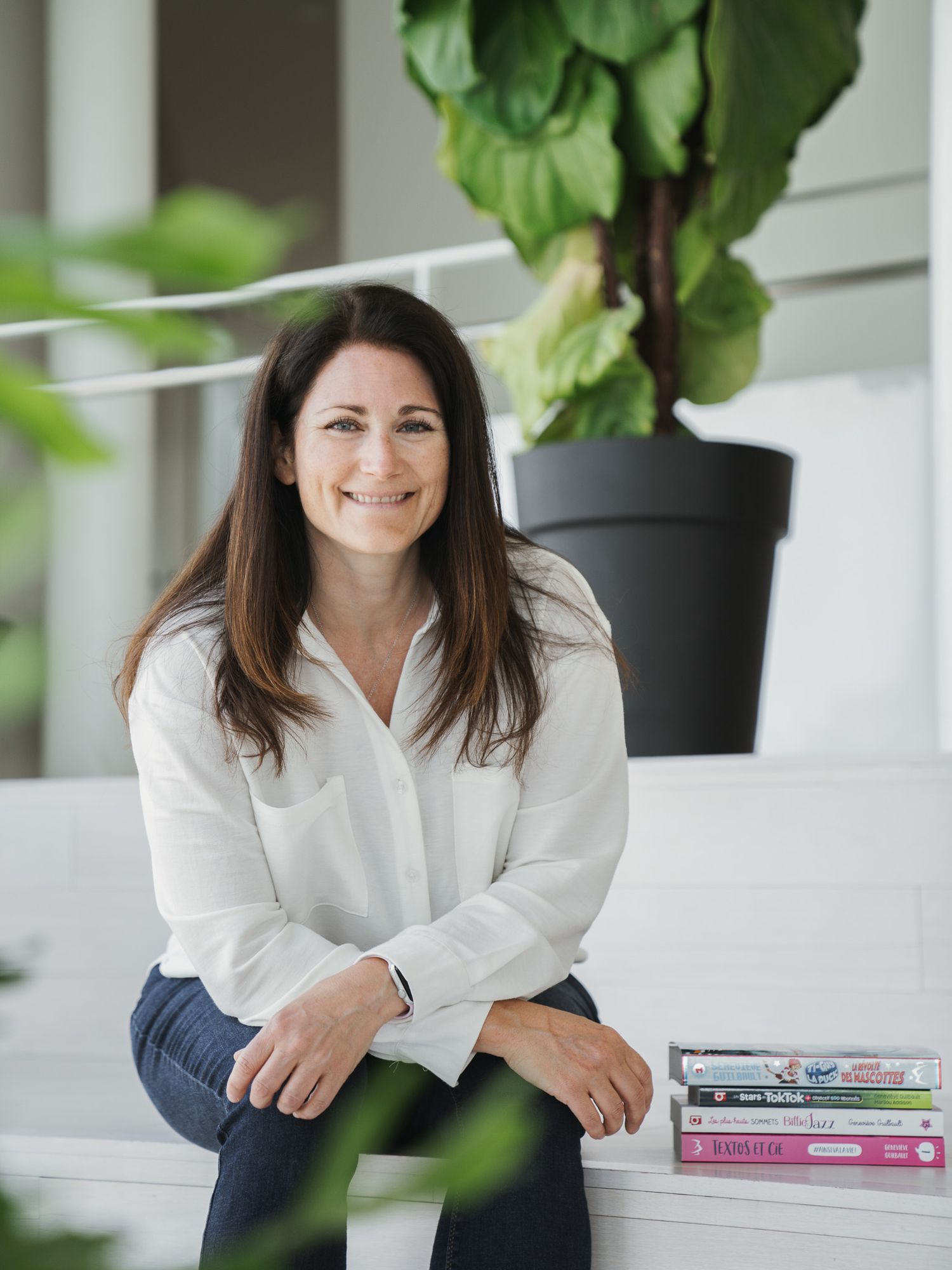 Photographie Geneviève Guilbault auteure littérature roman jeunesse livre Gaelle Tremblay