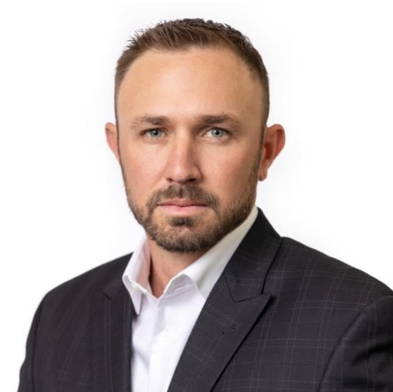 white background headshot by Michelle Deppe Photography in Kaysville Utah