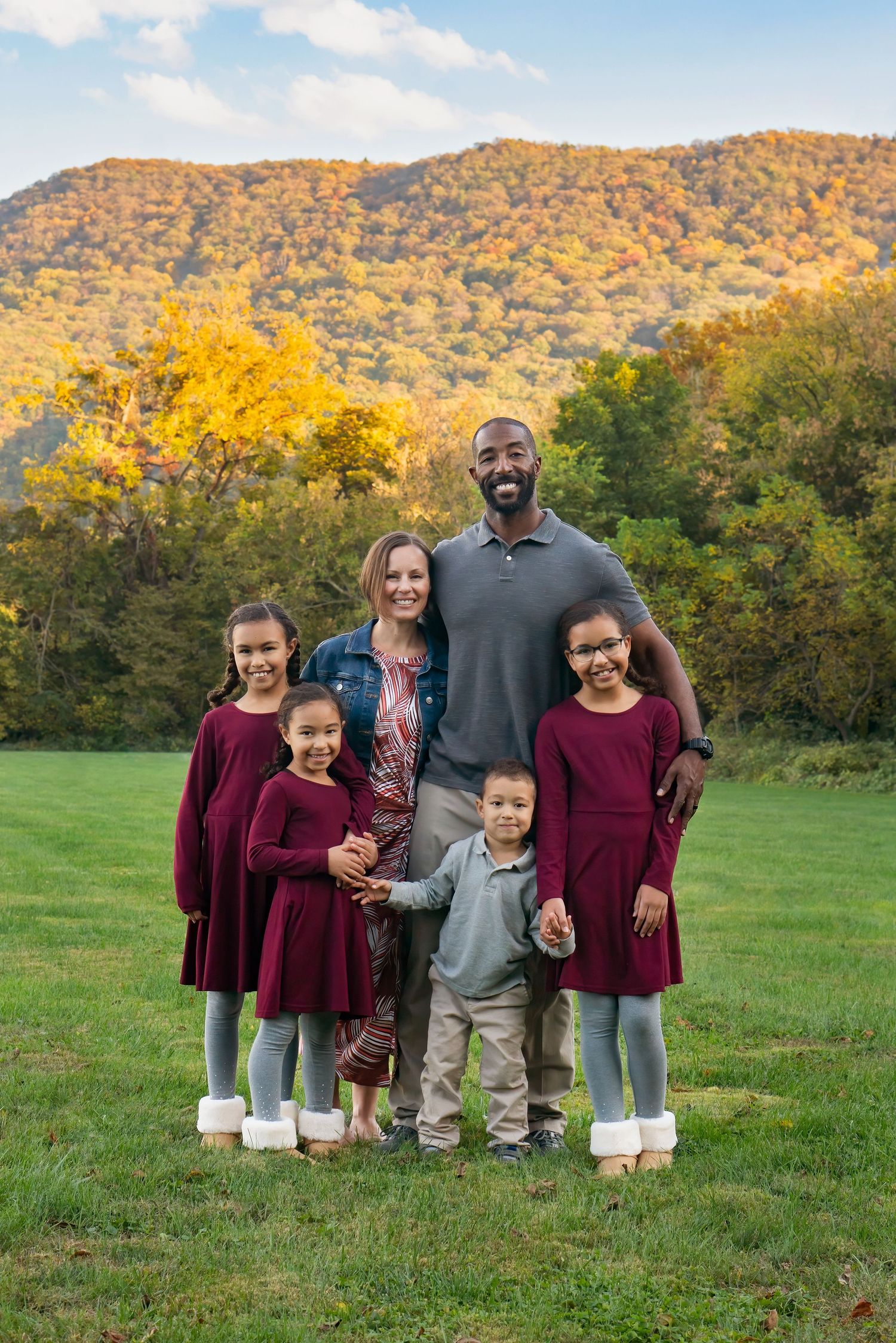 beautiful family poses for family portrait
