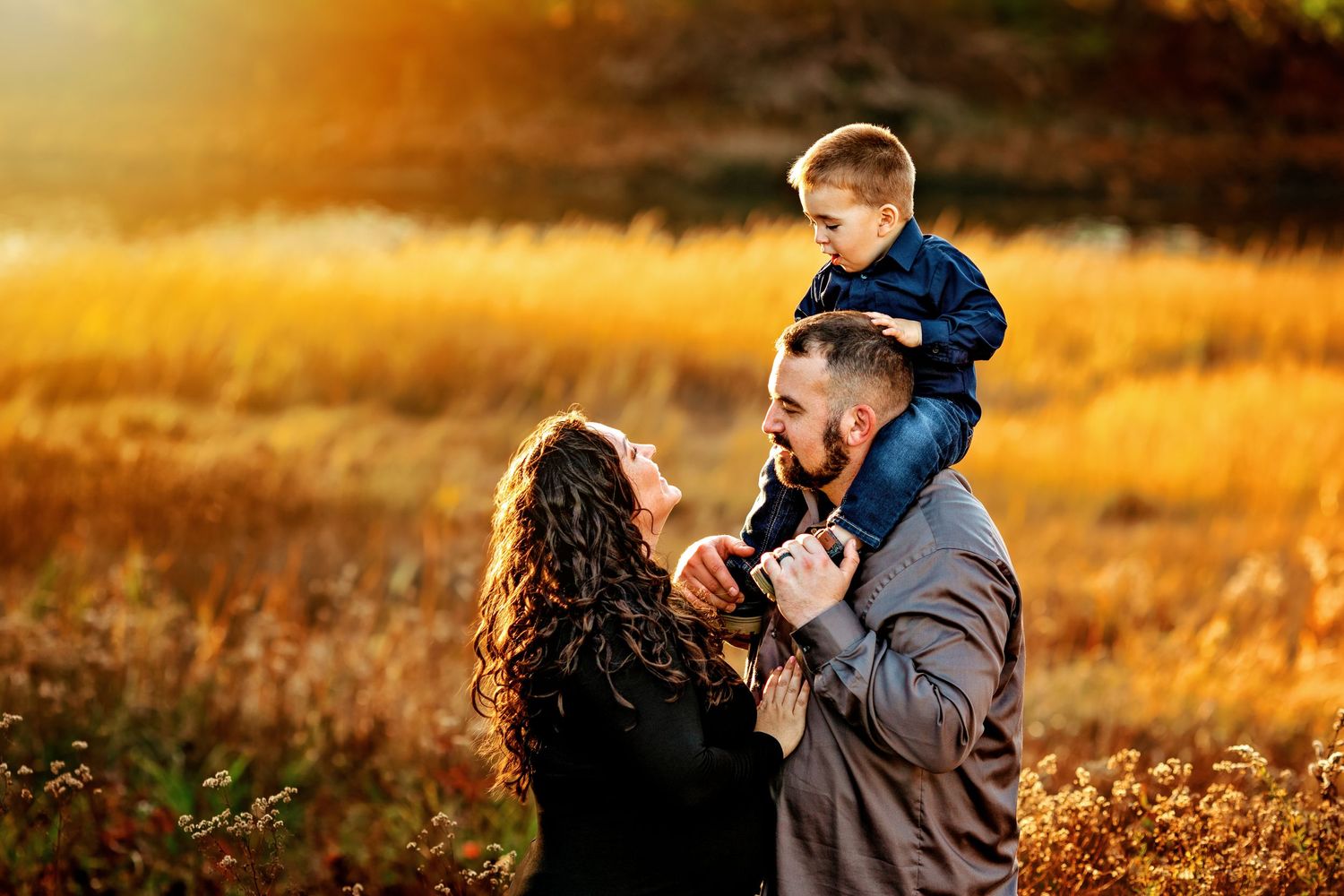 family maternity session dover, New Hampshire in field wagon hill
