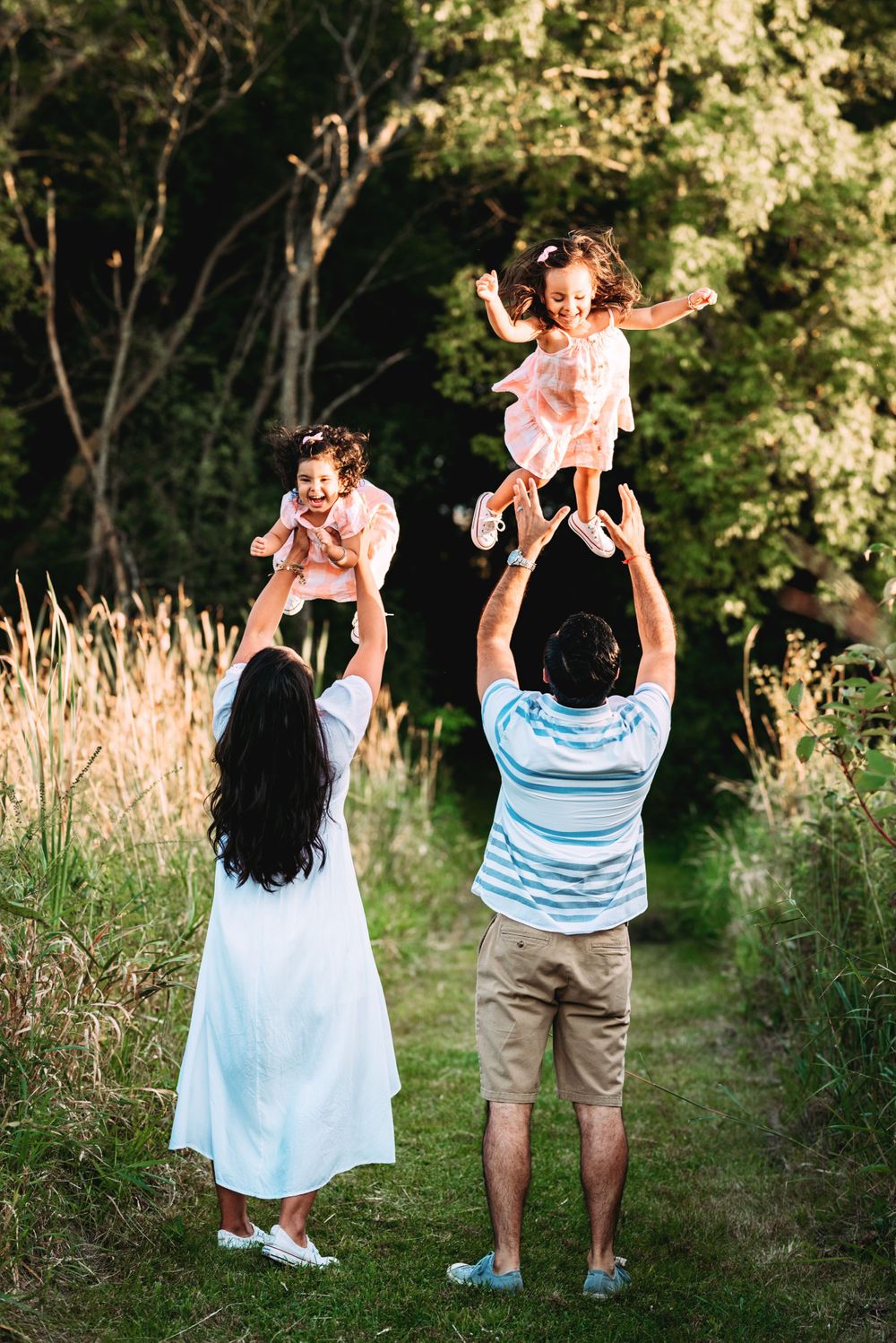 Summer Outdoor Family Session Algonquin, IL by Ma.Mi. Photography Chicago Northwest Suburbs Family Photographer