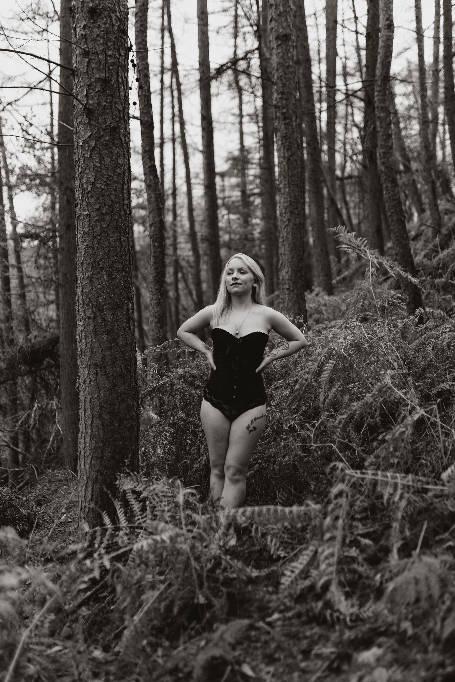 Woodland outdoor empowerment photoshoot