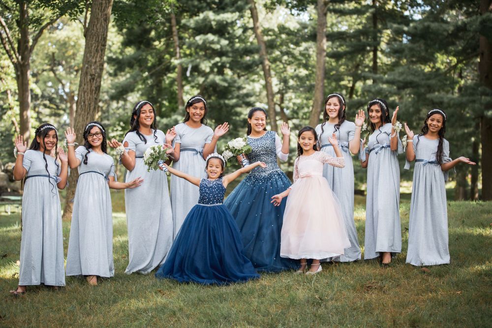 Trabajamos sesiones y eventos de quinceañeras y sweet 16 en Connecticut.